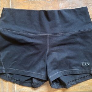 Fleo Women's Classic Black Athletic Shorts